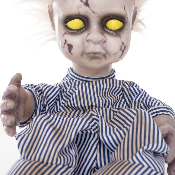 🆕11inch Halloween Creepy Doll Crying Baby Haunted House with Battery Operated - Picture 10 of 12